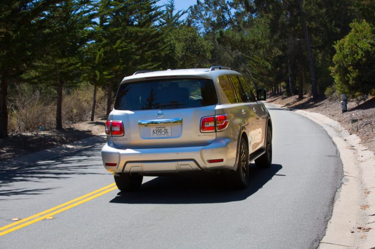 2017_nissan_armada_11