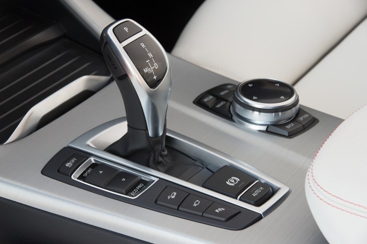 p90151371_highres_the-new-bmw-x4-xdriv