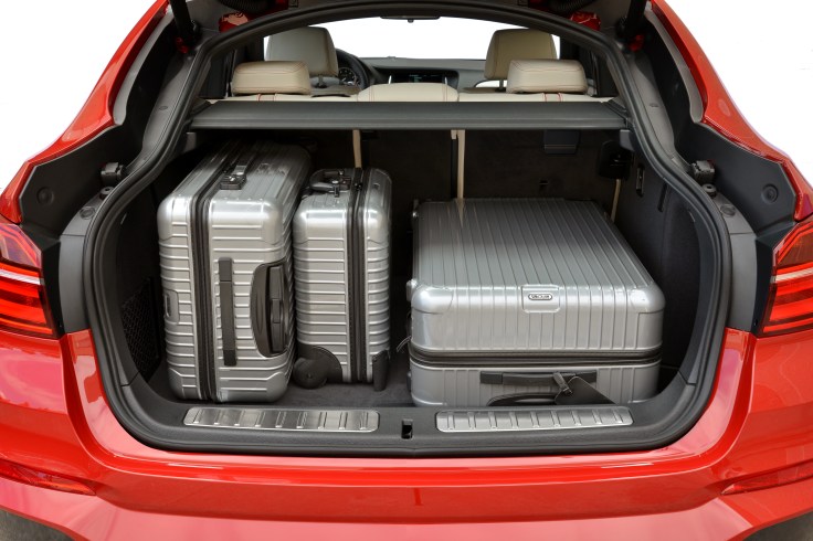 p90151387_highres_the-new-bmw-x4-xdriv