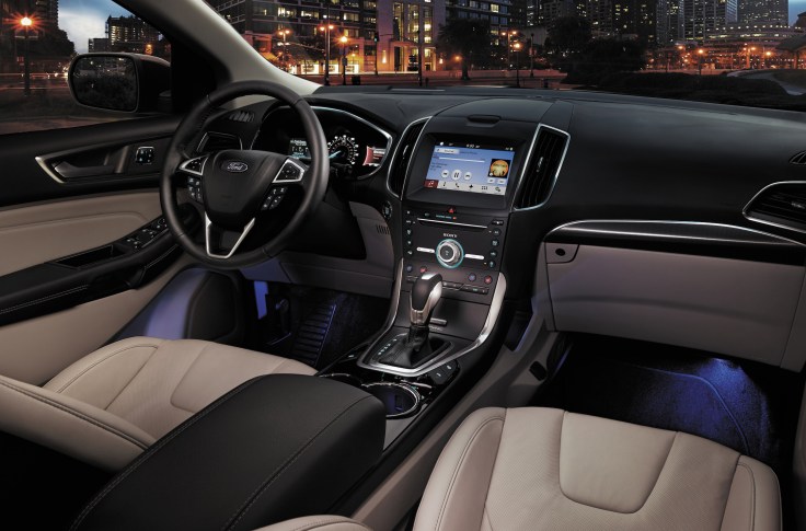 2017 Ford Edge