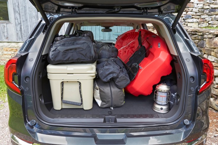 2018-GMC-Terrain-Denali-032