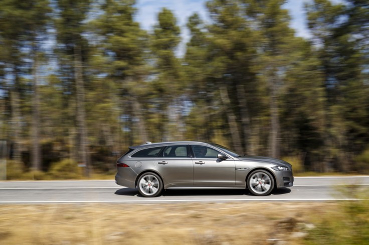 jxfsb18myrsport20dsiliconsilver161017041-resize-1024x682