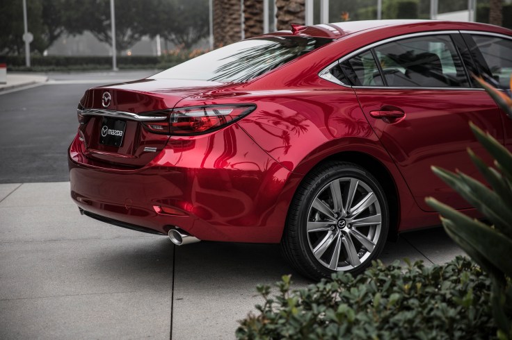 2018_Mazda6-2