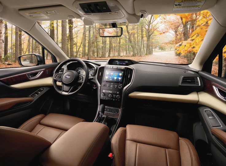 2019_Ascent_Touring-Interior_1