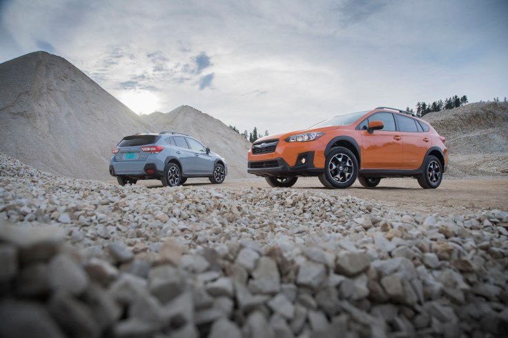 36._2019_Crosstrek_Limited_and_2019_Crosstrek_Premium