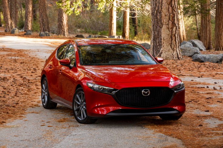 2019-Mazda3-Hatchback_01