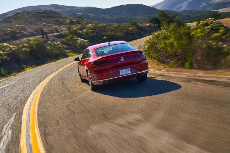 2019_Arteon_SEL_Premium_R-Line-Large-9800