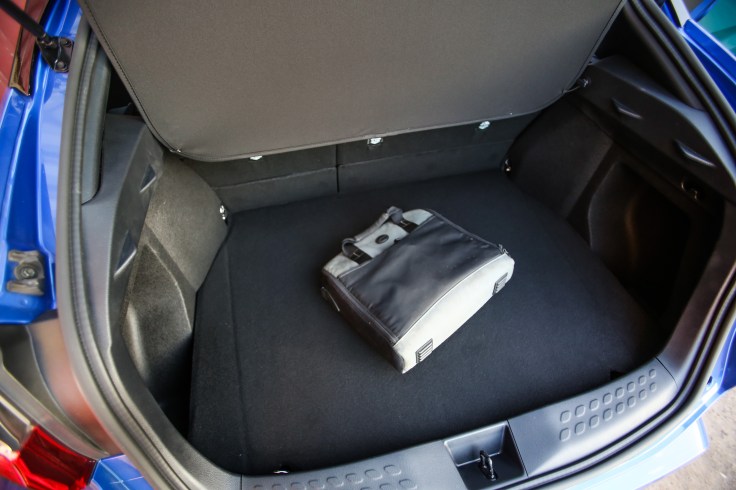 2019_Toyota_CHR_RCode_32_EBA46173FCDFFB8258B0792DB829027B582ED459