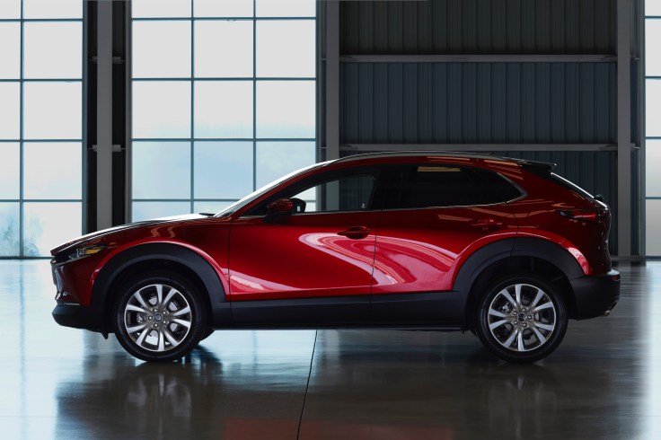 2020-Mazda-CX-30_004