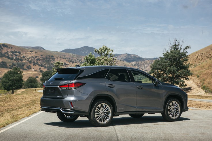 2020_Lexus_RX450hL_012_A0E1C49D26B5F0BCCB1666042FC5BC14A865885D1