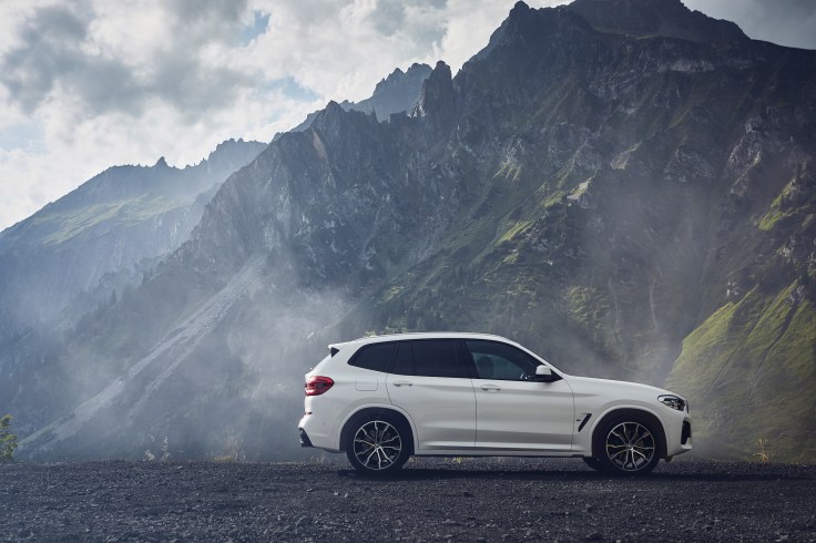 P90374469_highRes_the-new-bmw-x3-xdriv